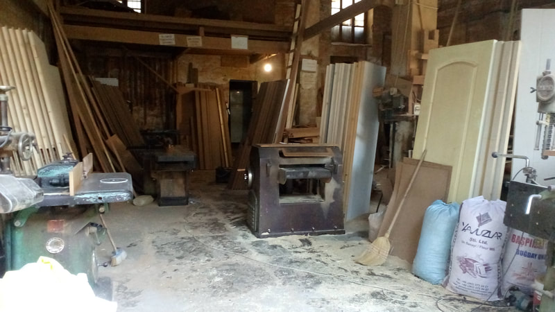 The nine fingered mans wood factory, Wood Shop.