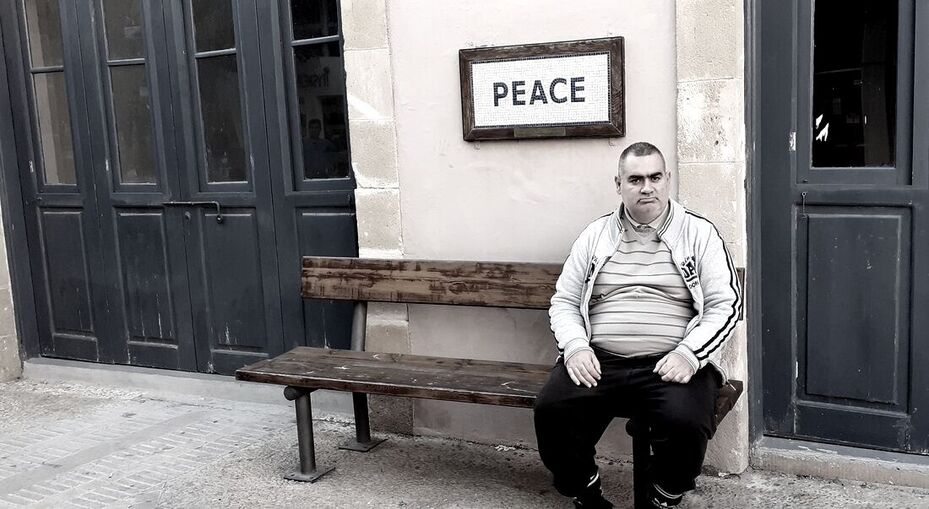 Peace at the Ledra street crossing point